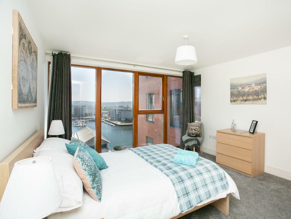 Titanic Harbour View Apartments Belfast Bagian luar foto